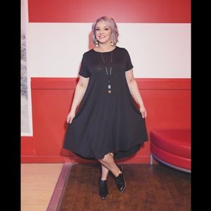 LulaRoe Blush Carly dress